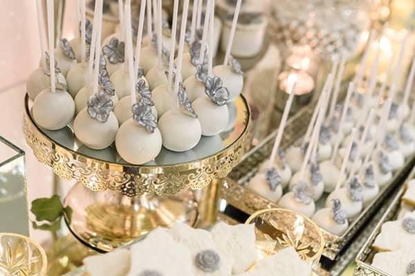 dreamy-wedding-santorini-island-orchids-roses_24