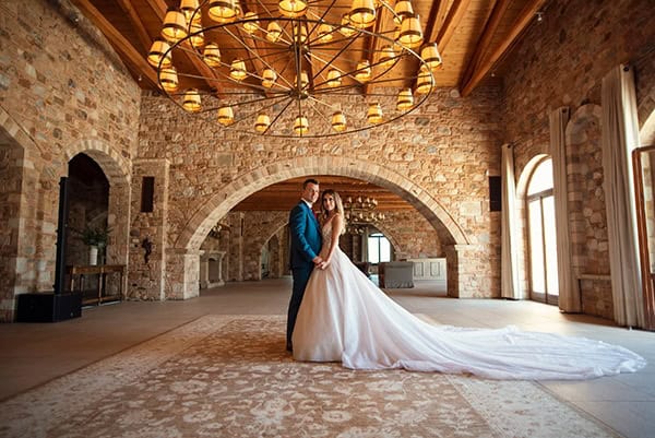 fall-wedding-romantic-white-floral-design_10