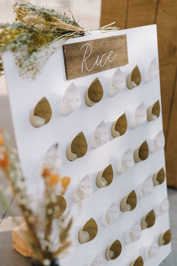 Πρωτότυπη ιδέα για το ρύζι καλεσμένων σε rice board