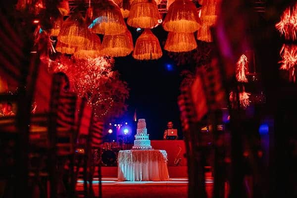 Ιδέες Φωτισμού που δημιουργούν την πιο όμορφη – ρομαντική ατμόσφαιρα στον γάμο σας