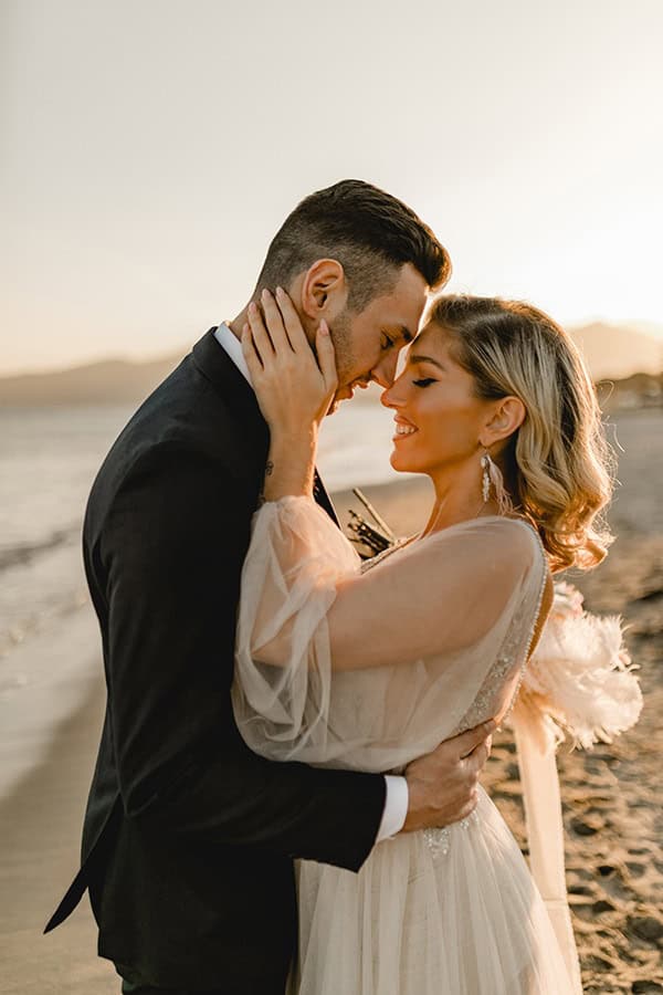 next-day-beach-photoshoot-bohemian-mood-letters_01x