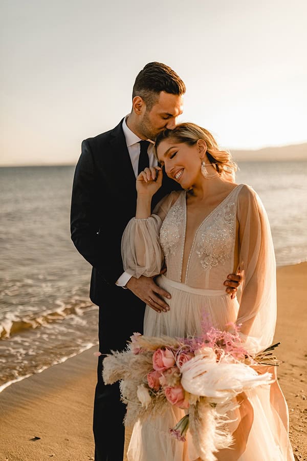 next-day-beach-photoshoot-bohemian-mood-letters_02