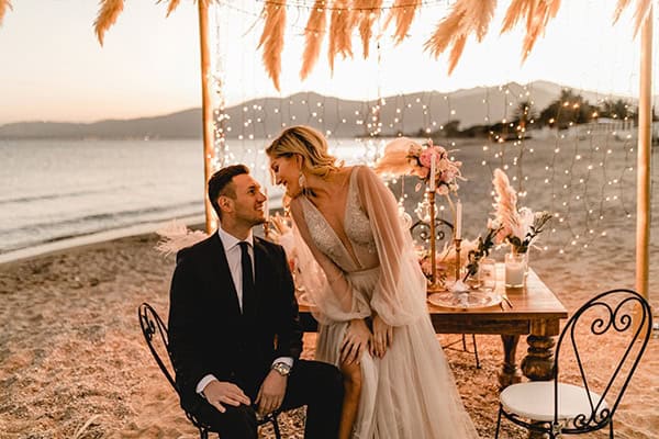 next-day-beach-photoshoot-bohemian-mood-letters_19x