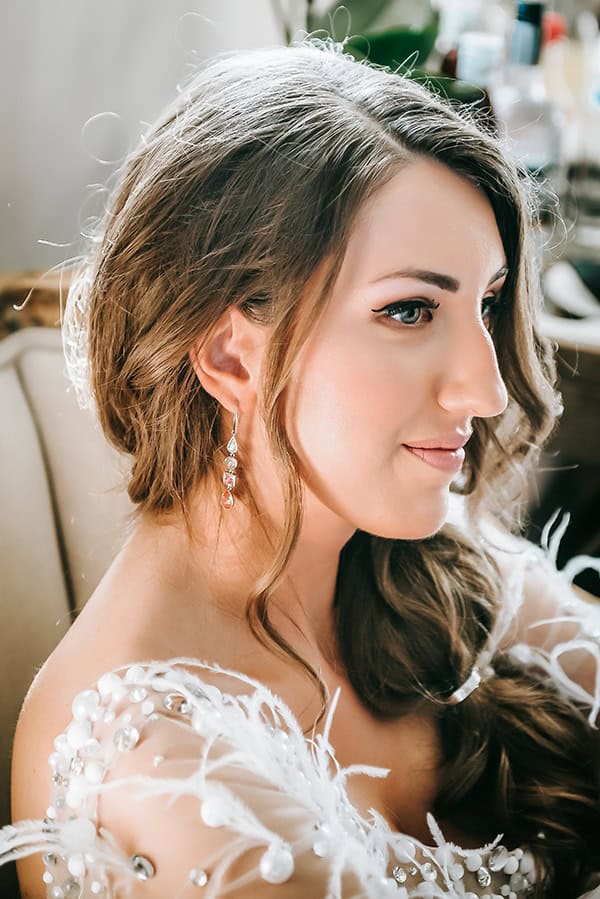 outdoor-summer-wedding-athens-white-flowers-romantic-details_11x