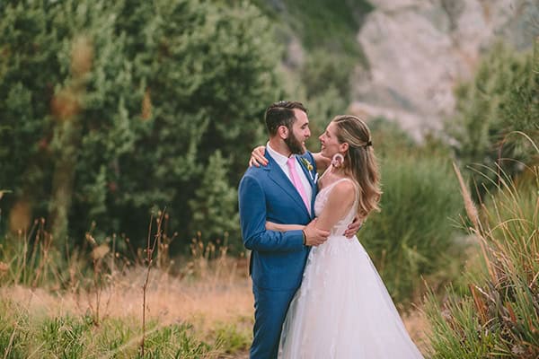 romantic-destination-wedding-evoia-bougainvillea-stunning-view_02