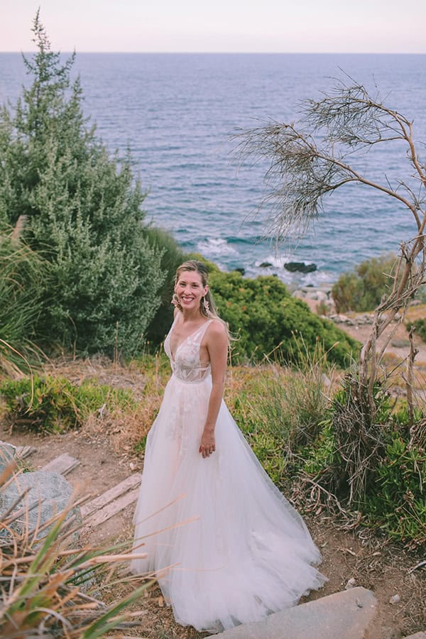 romantic-destination-wedding-evoia-bougainvillea-stunning-view_03x
