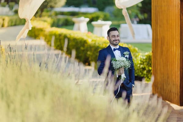romantic-summer-wedding-athens-peonies-baby-breath_06