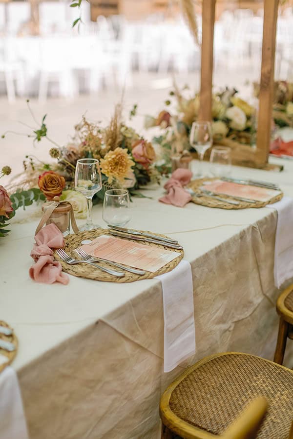 rustic--fall-wedding-full-colors-stylish-details_19