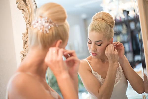 spring-wedding-thessaloniki-floral-decoration-lush-greenery_03