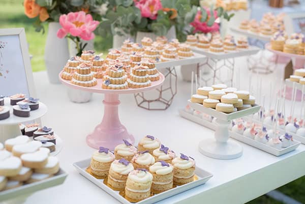 spring-wedding-thessaloniki-floral-decoration-lush-greenery_09