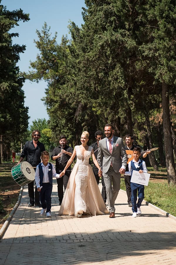 spring-wedding-thessaloniki-floral-decoration-lush-greenery_12