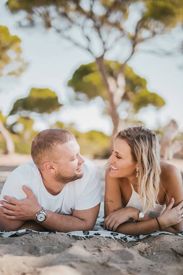 stunning-beach-day-after-shoot-sea-view_04x