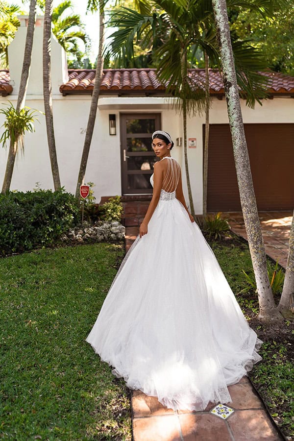 stunning-wedding-dresses-impressive-bridal-look_07