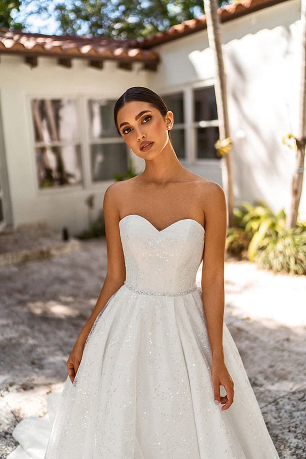 stunning-wedding-dresses-impressive-bridal-look_14