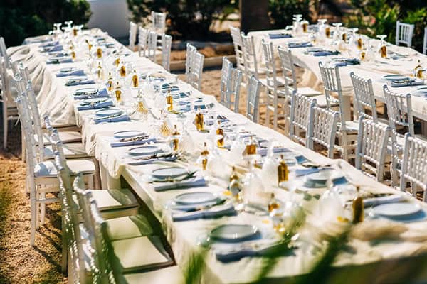 summer-destination-wedding-fuchsia-bougainvillea_13