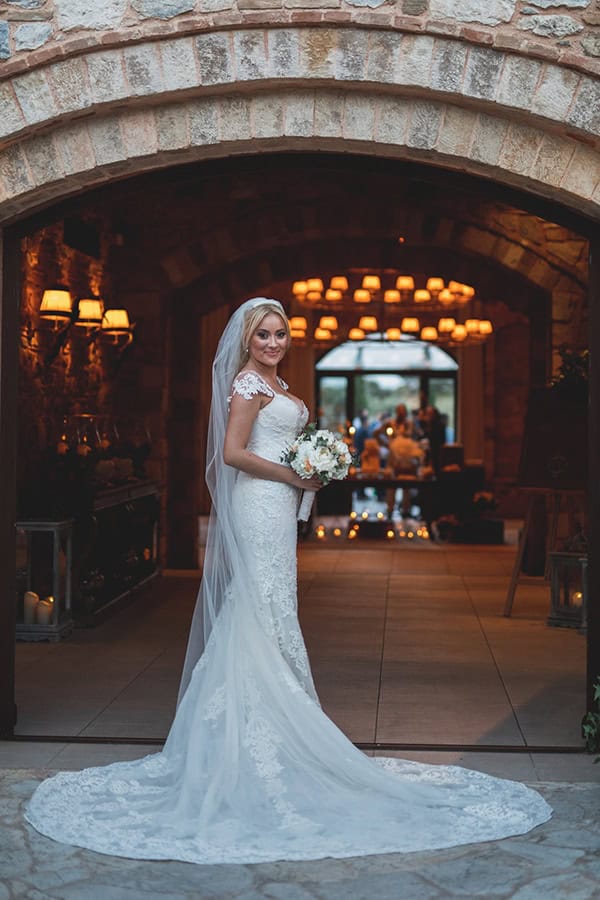 summer-wedding-pyrgos-petreza-lush-floral-romantic-vibe_32z