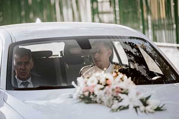 vintage-wedding-orestiada-roses-pastel-colours_19