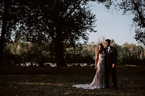 vintage-wedding-orestiada-roses-pastel-colours_33