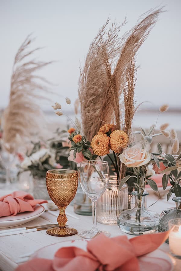 beautiful-summer-wedding-athens-coral-bohemian-details_20x