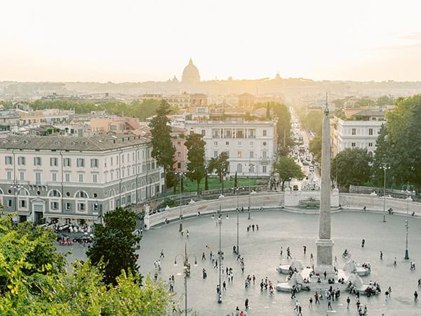 dreamy-styled-shoot-rome-utterly--romantic-wedding-dresses_04