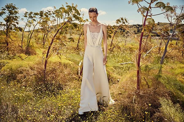 impressive-wedding-gown-costarellos-unique-bridal-look_09