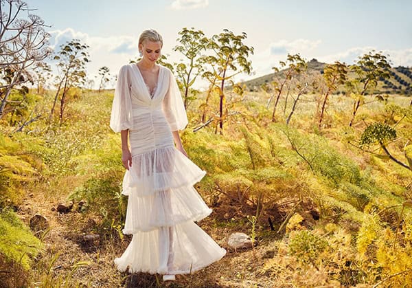 impressive-wedding-gown-costarellos-unique-bridal-look_13