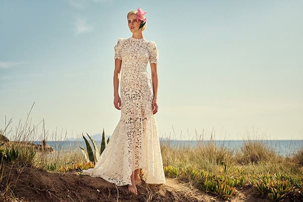 impressive-wedding-gown-costarellos-unique-bridal-look_17