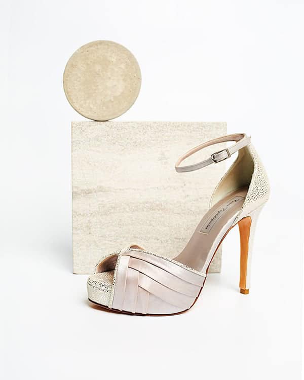 montern-bridal-shoes-glam-bridal-look_02