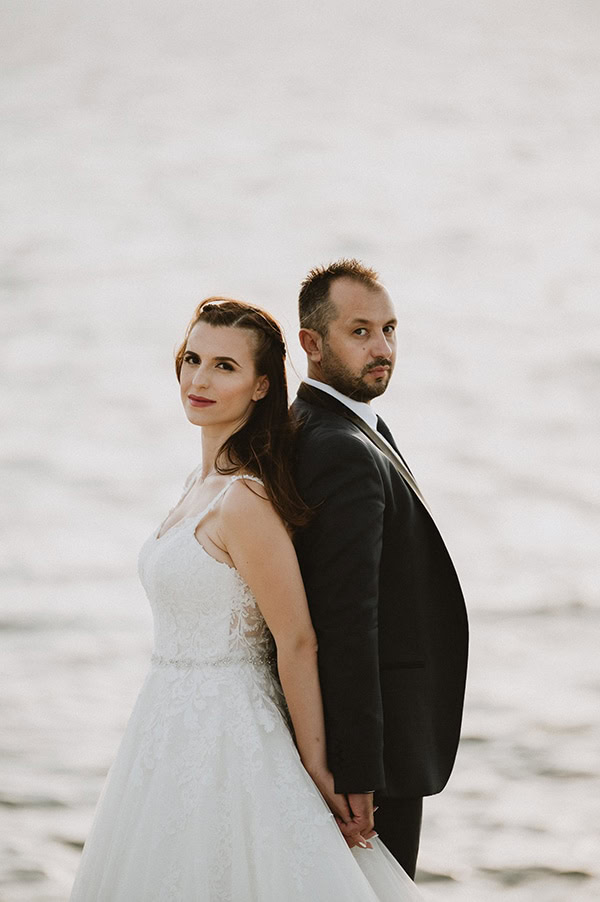 most-romantic-day-after-shoot-sea-view-sunrise_01x