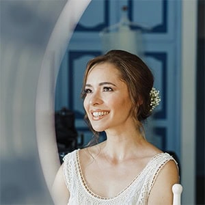 Ρομαντικός καλοκαιρινός γάμος στην Αθήνα με γυψοφύλλη και χαμομήλι │ Κορίνα & Δημήτρης