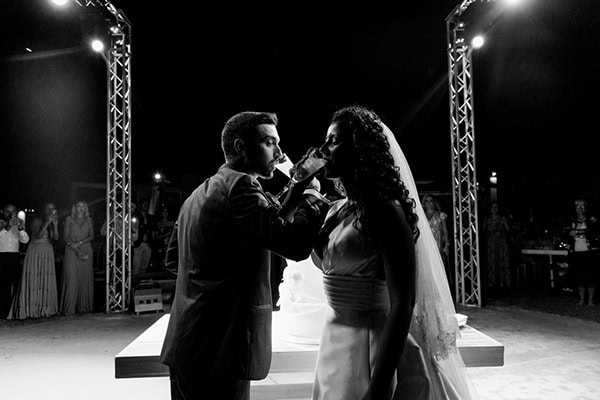 romantic-summer-wedding-patra-toulips-peonies_26