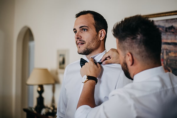 rustic-summer-wedding-athens-roses-white-dusty-pink-hues_08