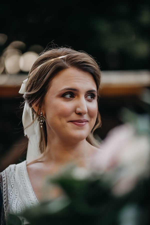 rustic-summer-wedding-athens-roses-white-dusty-pink-hues_25