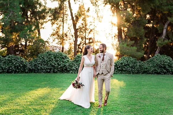 rustic-summer-wedding-thessalonik-vivid-hues-fucshia_01