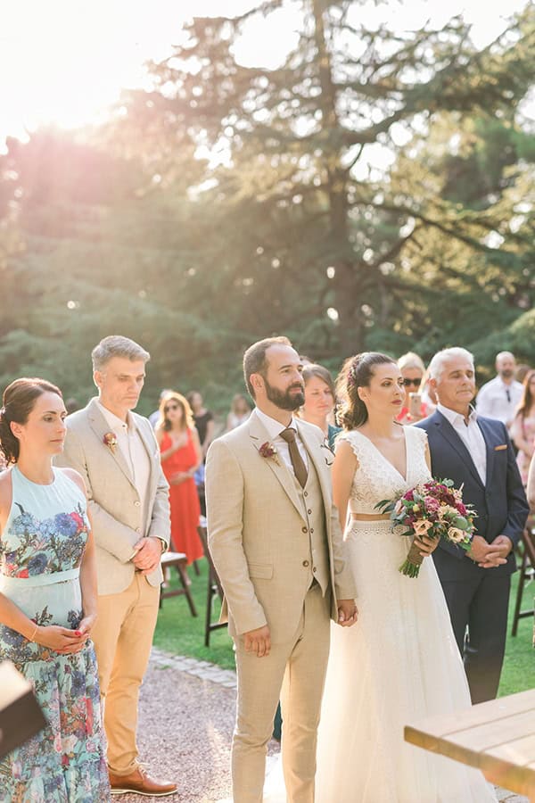 rustic-summer-wedding-thessalonik-vivid-hues-fucshia_21