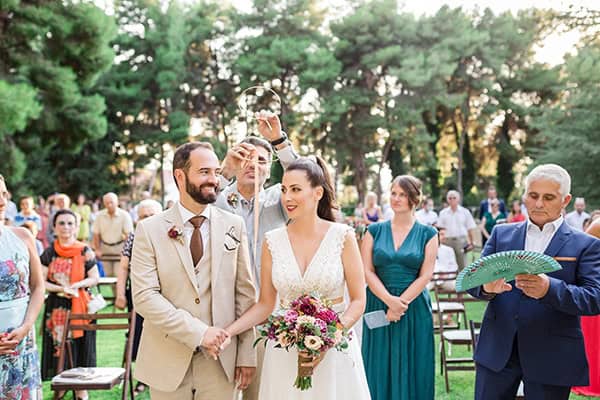 rustic-summer-wedding-thessalonik-vivid-hues-fucshia_23