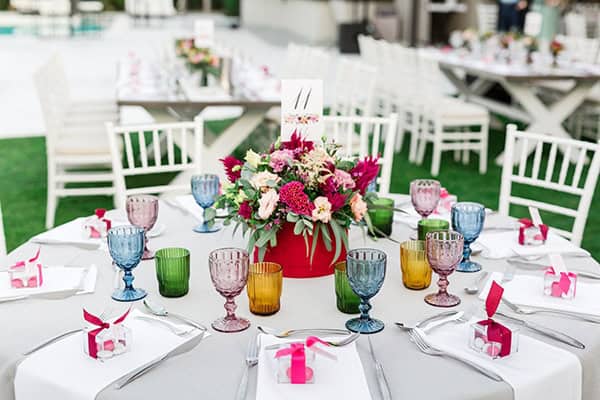 rustic-summer-wedding-thessalonik-vivid-hues-fucshia_27