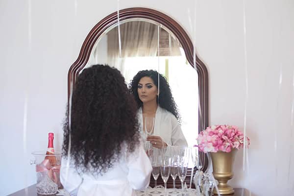 spring-wedding-nicosia-romantic-details-stunning-floral-design_04