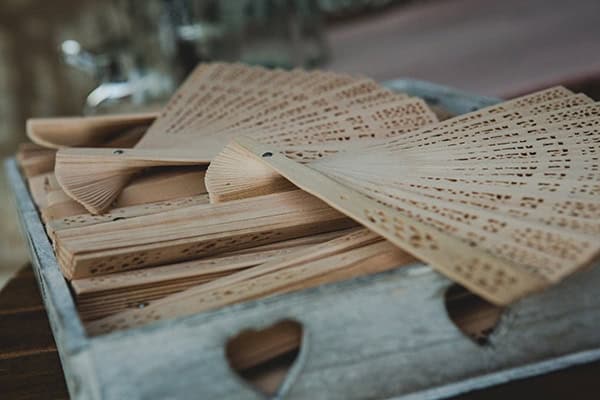 summer-wedding-athens-rink-romantic-details_16x