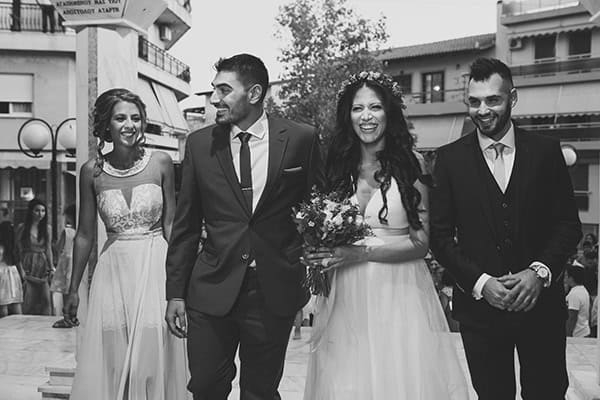 summer-wedding-athens-rink-romantic-details_19