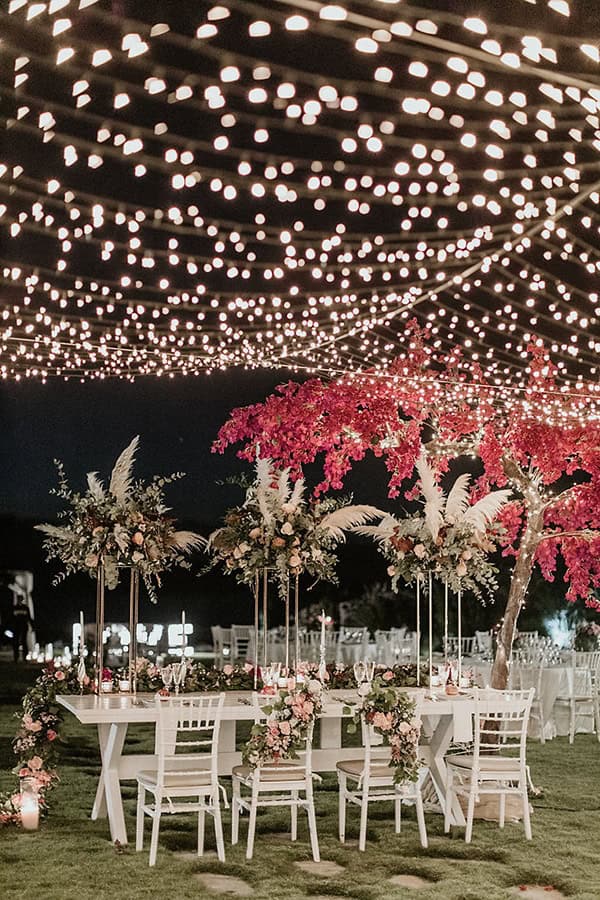 wonderful-decoration-ideas-romantic-wedding-impressive-floral-design-lights_01x