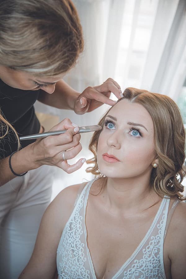 bohemian-summer-wedding-athens-pampas-grass-roses-pink-coral-hues_05x