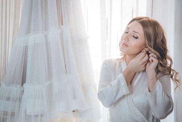 bohemian-summer-wedding-athens-pampas-grass-roses-pink-coral-hues_07