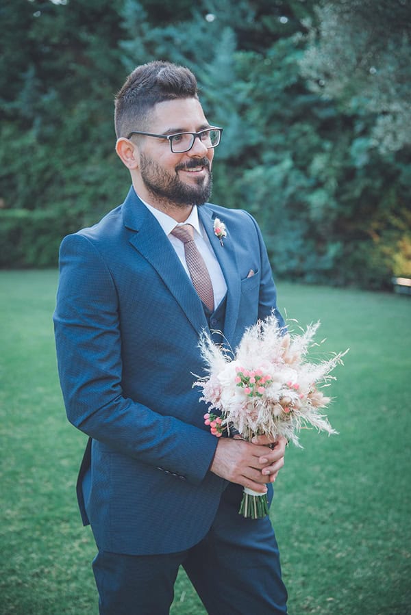 bohemian-summer-wedding-athens-pampas-grass-roses-pink-coral-hues_19z
