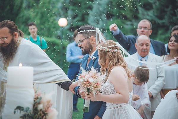 bohemian-summer-wedding-athens-pampas-grass-roses-pink-coral-hues_26