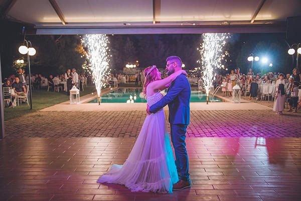 bohemian-summer-wedding-athens-pampas-grass-roses-pink-coral-hues_40