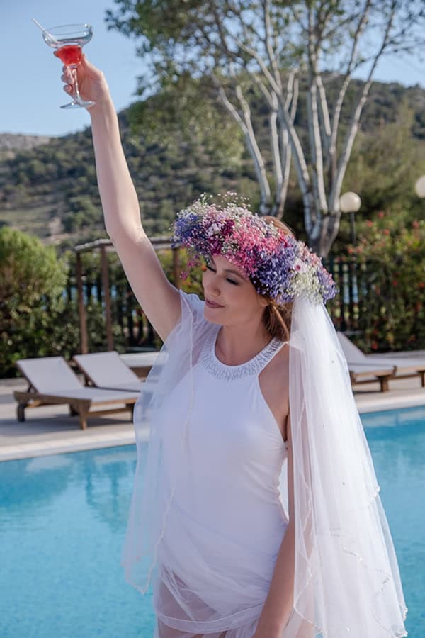 dreamy-bachelorette-party-athens-riviera-summer-mood_05x