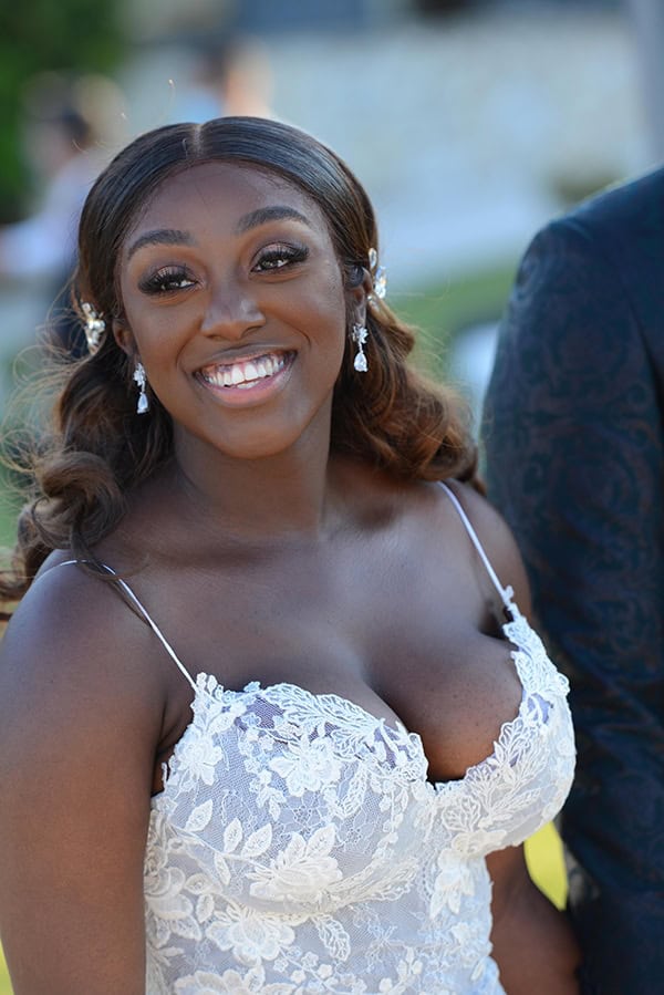 dreamy-wedding-summer-alsos-nymfwn-hydrangeas-roses-white-pink-color_22x