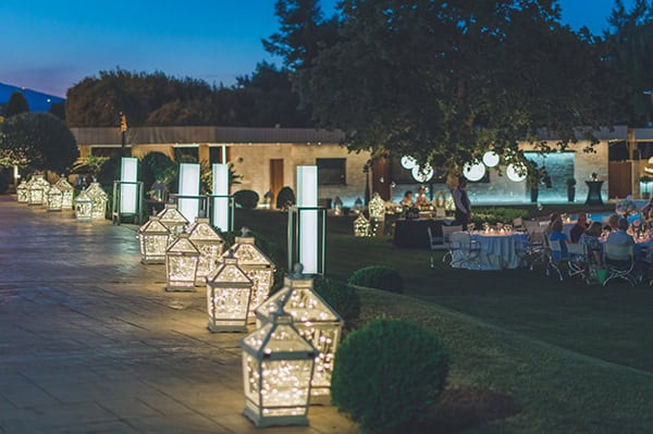 elegant-summer-wedding-hydrangeas-roses-tones-white-pink_50