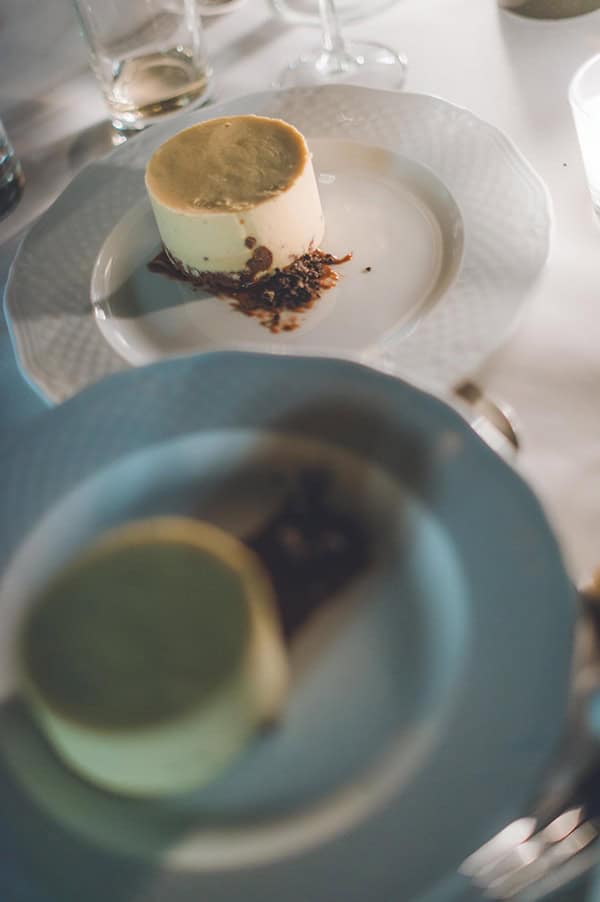 elegant-summer-wedding-hydrangeas-roses-tones-white-pink_52